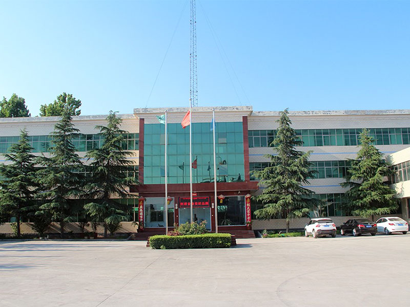 公司響應(yīng)國家環(huán)保要求，對(duì)企業(yè)進(jìn)行土壤檢測(cè)，各項(xiàng)檢測(cè)結(jié)果均達(dá)標(biāo)